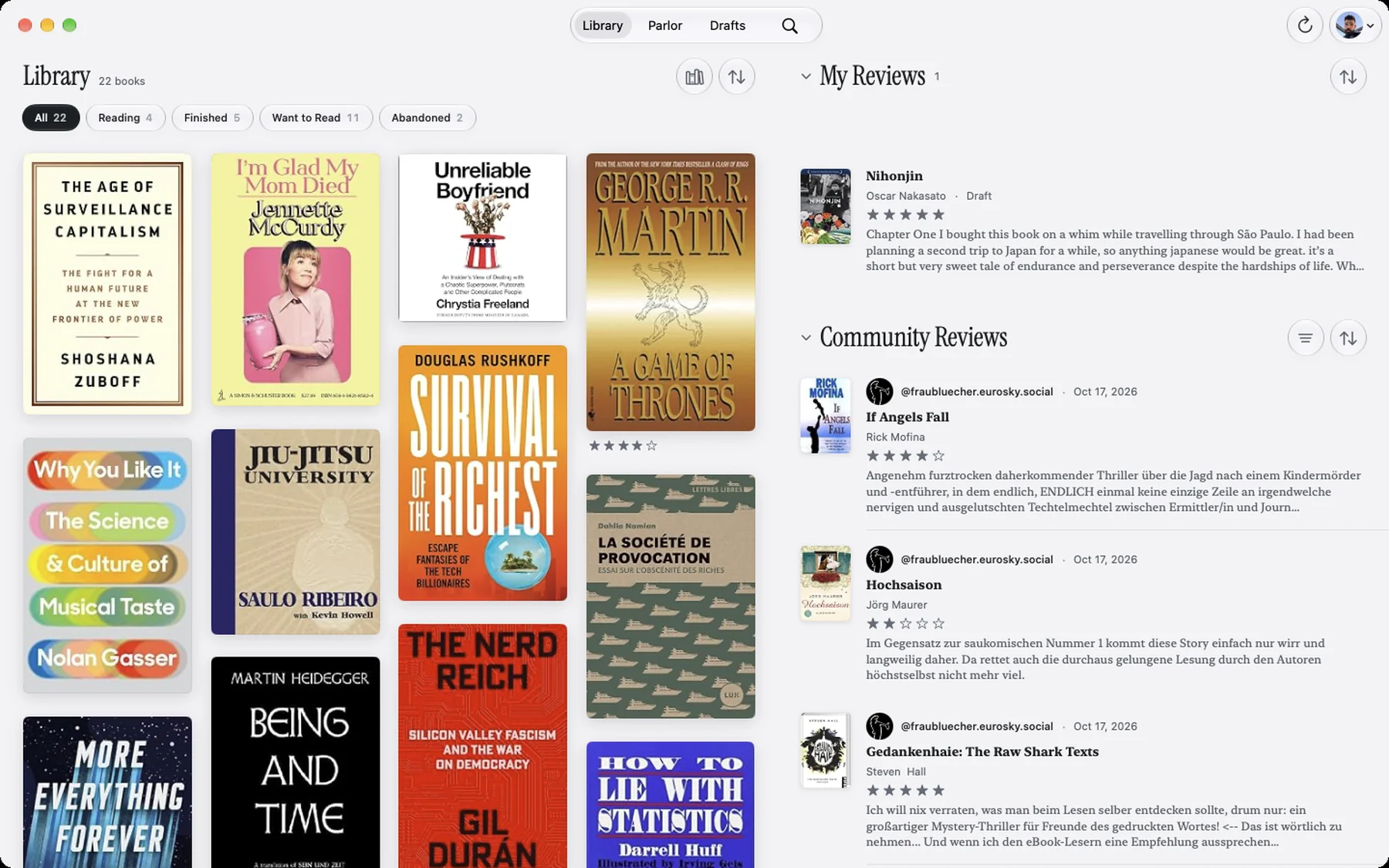 A library of book covers in Resenha on a Mac.